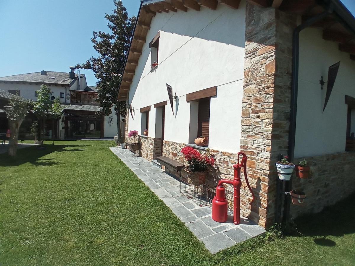 Albergue La Medina De Camponaraya Екстер'єр фото