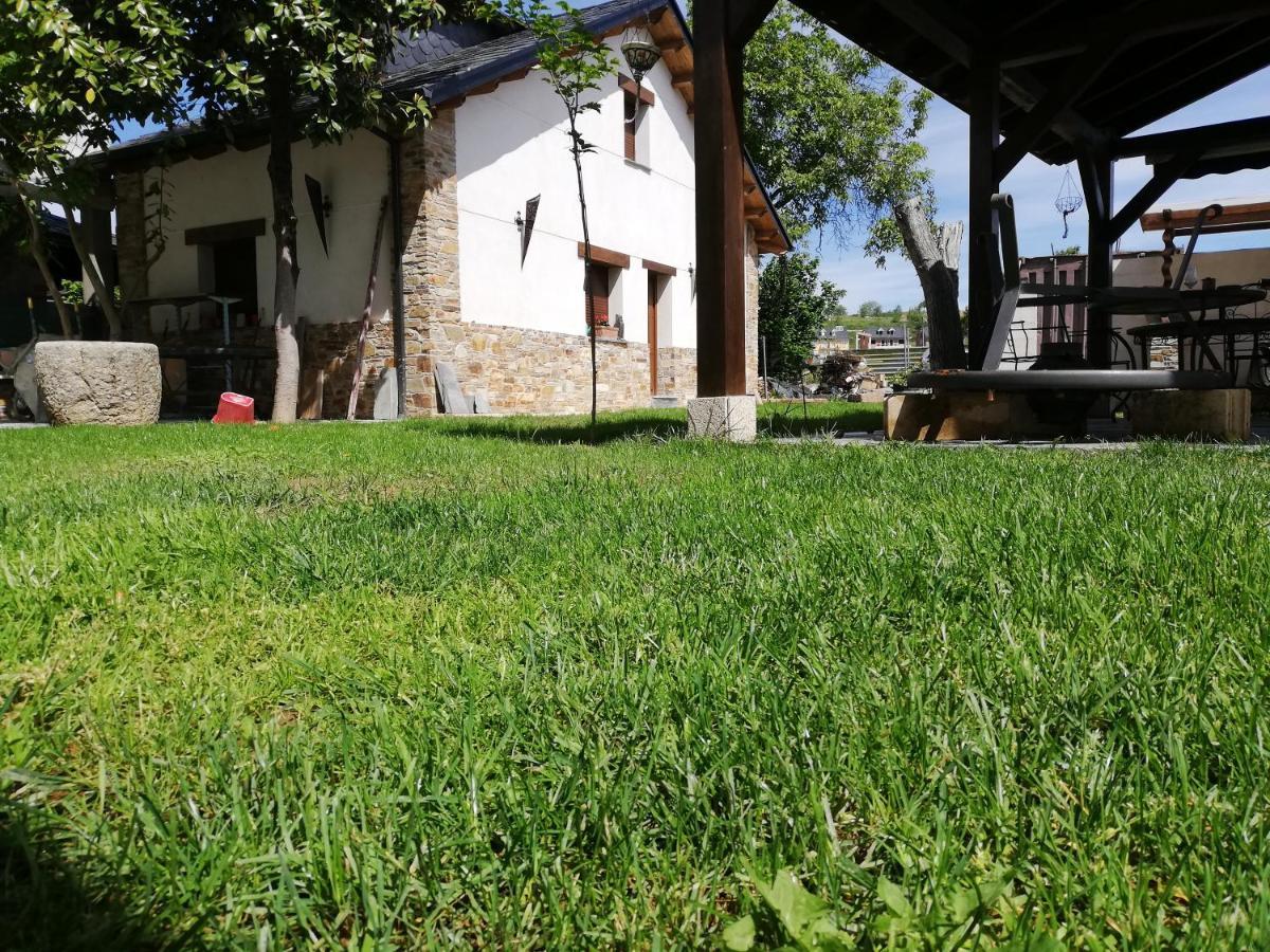 Albergue La Medina De Camponaraya Екстер'єр фото